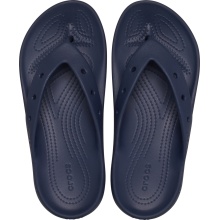 Crocs Zehensandale Classic Flip V2 (leichtes, schwimmfähiges Croslite-Schaummaterial) navyblau - 1 Paar