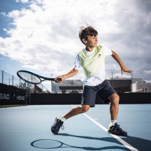 Head Kinder-Tennisschläger Gravity Jr 26in (11-14 Jahre) 2025 schwarz/blau - besaitet -