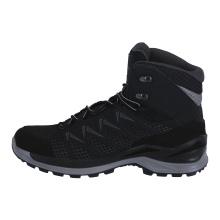 Lowa Wander-Travelschuhe Innox Pro Mid GTX (All-Terrain, Synthetik/Textil, wasserdicht) 2025 schwarz/grau Herren