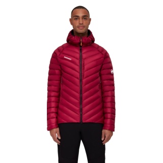 Mammut Winter-Daunenjacke Broad Peak Insulated Hooded (Kapuze, wärmend dank Daunenfüllung) weinrot/schwarz Herren