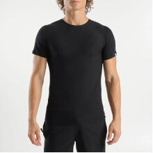 UYN Sport-Tshirt Sparkcross Shirt für absolute Bewegungsfreiheit (Regular Fit) Kurzarm 2024 schwarz Herren